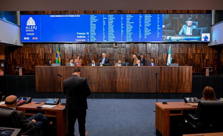 Com Bacellar na presidência, sessão solene na Alerj abre a 13ª Legislatura