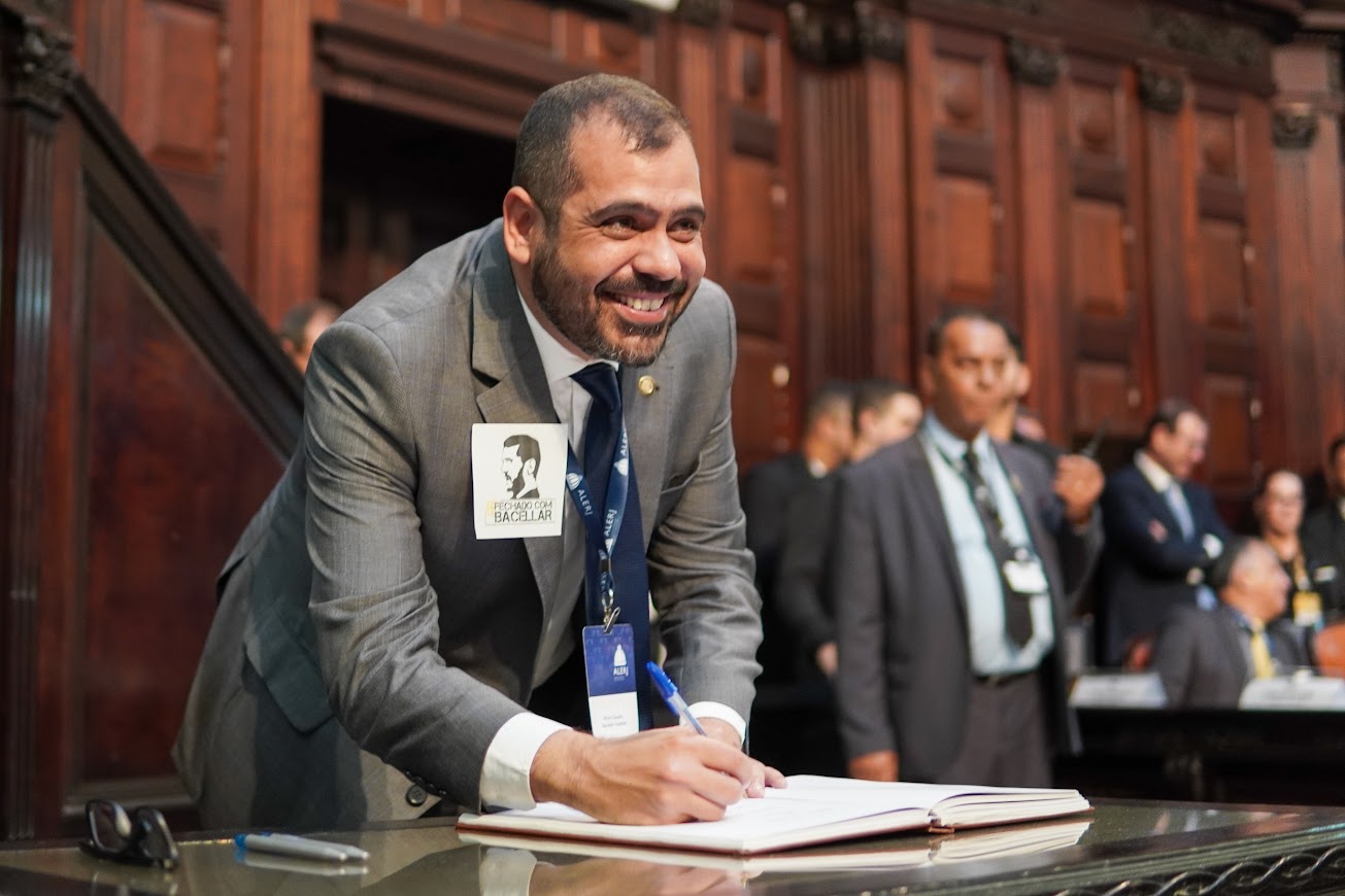 Bruno Dauaire volta à secretaria estadual de Habitação 