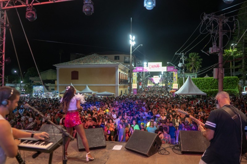 Verão e carnaval aquecem a economia em SJB