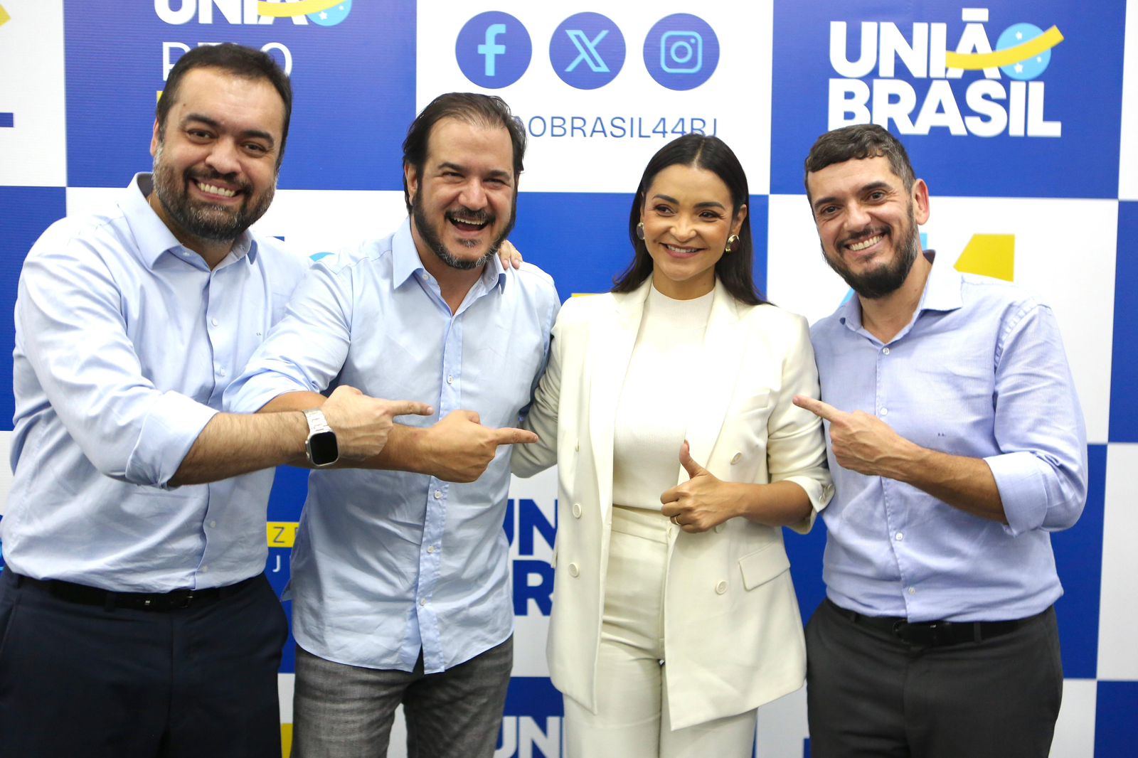 Rodrigo Bacellar anuncia Madeleine Dykeman como pré-candidata a prefeita de Campos