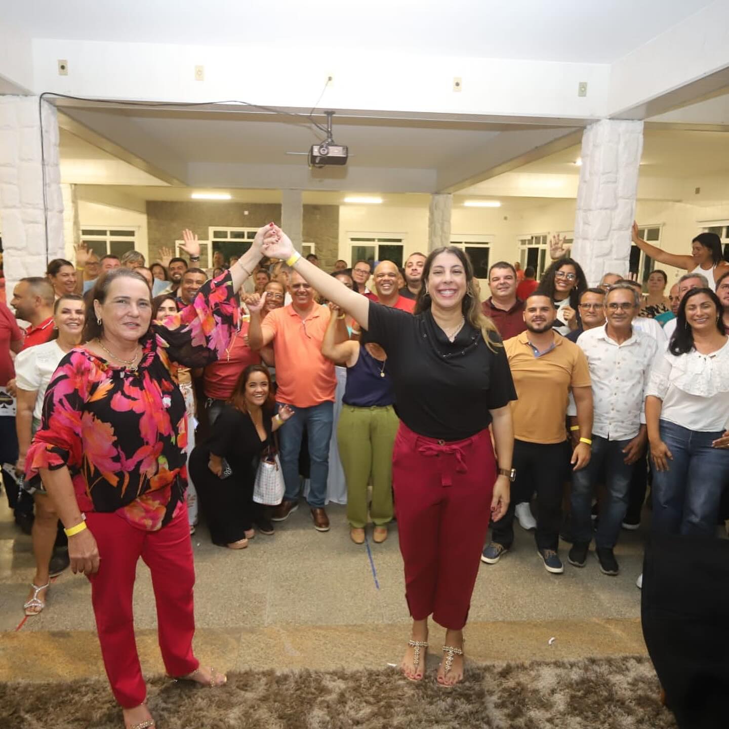 Câmara de SJB aprova contas de Carla Machado e de Carla Caputi