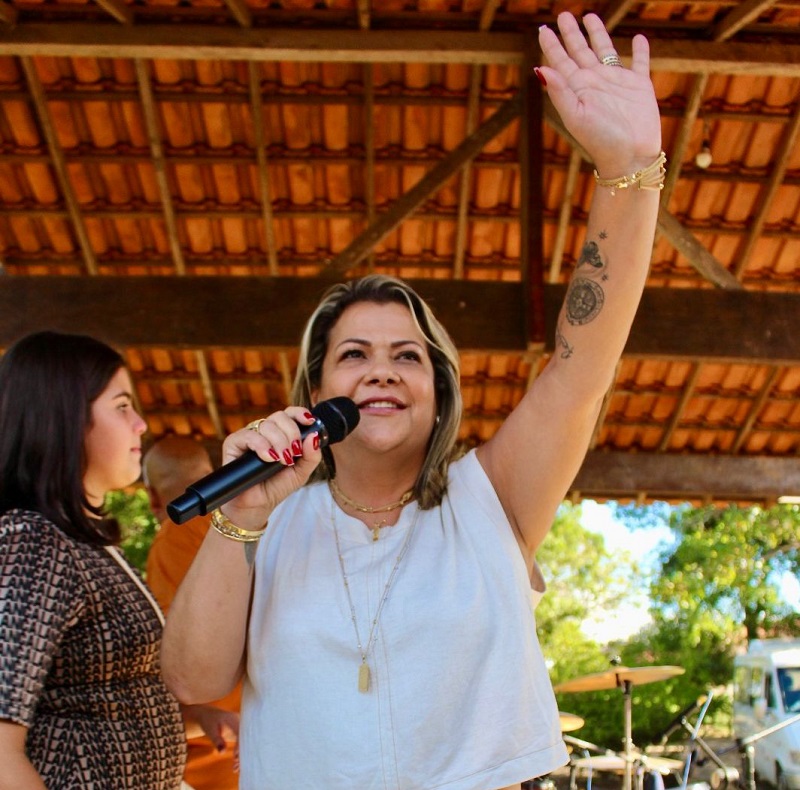 Francimara tem contas aprovadas pelo TCE e festa como termômetro político