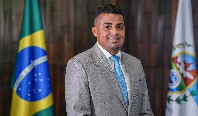 Deputado TH Joias é preso por intermediar armas para facção no Rio
