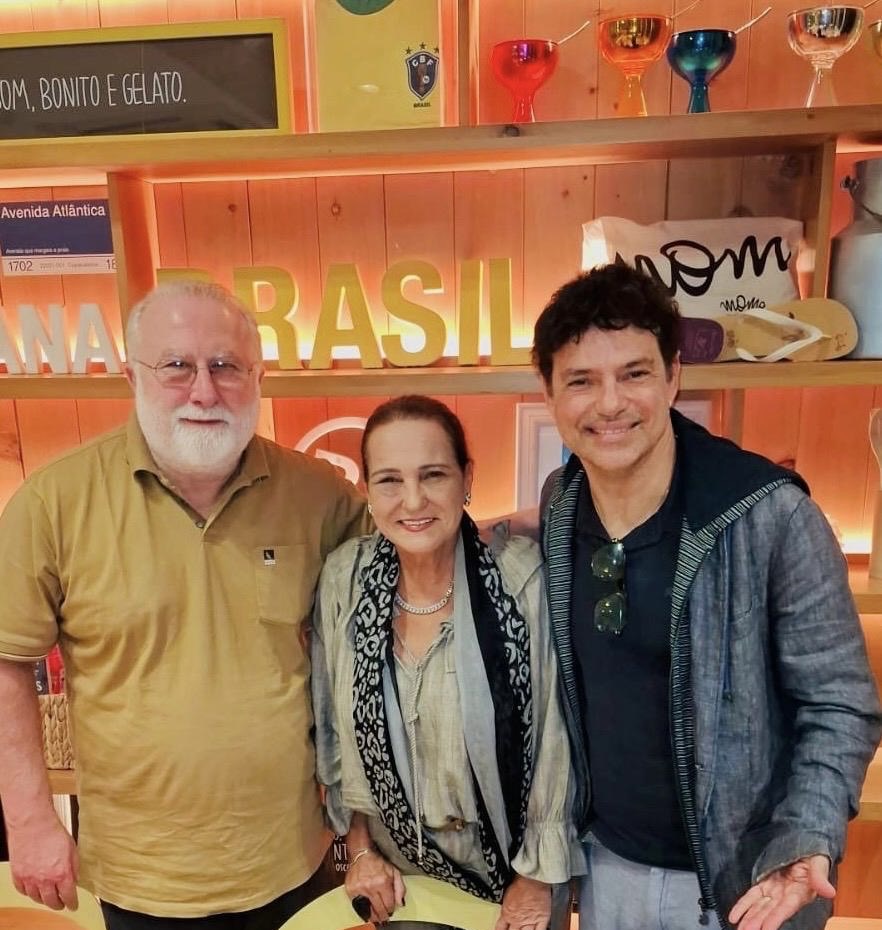 Carla Machado concede Medalha Tiradentes a Jorge Vercillo e Jan Val Ellam