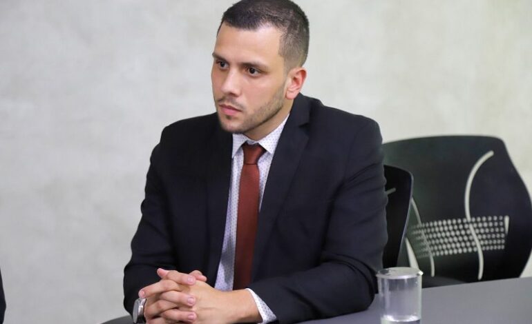 Justiça arquiva denúncia contra dirigente do PT Campos por suposto ato racista