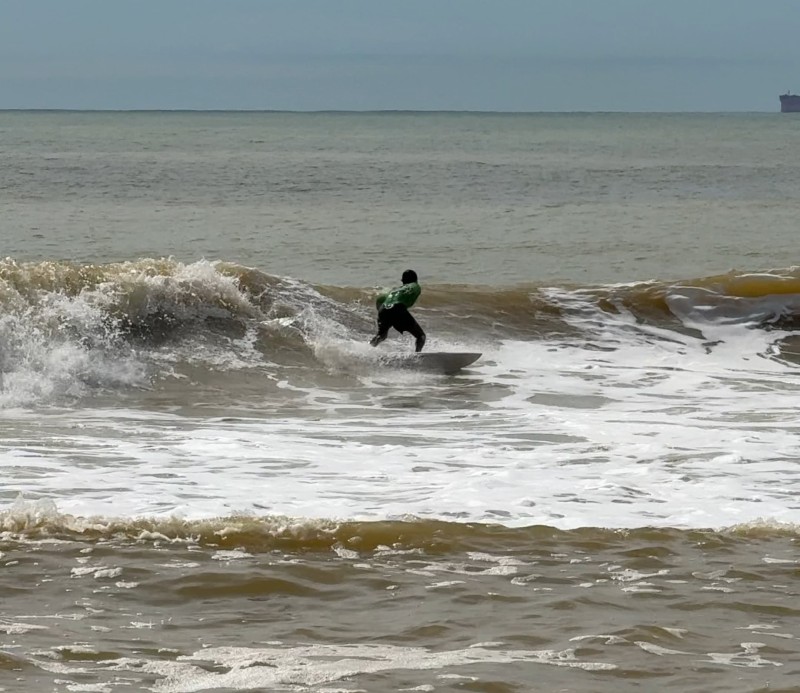Copa de Surf em Grussaí reúne atletas da região