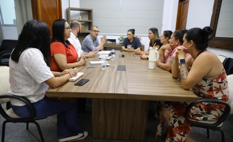 Prefeitura de SJB recebe comissão de moradores do Pontal de Atafona