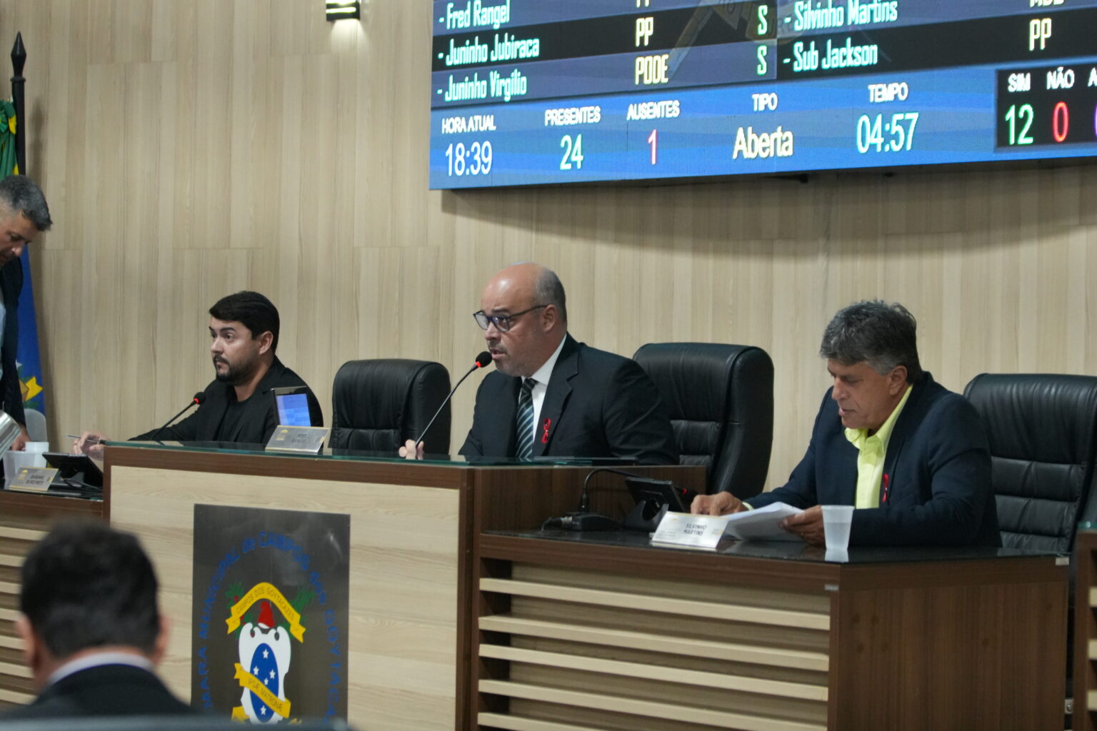 Fred Rangel vê seu nome como viável para reeleição à presidência da Câmara de Campos