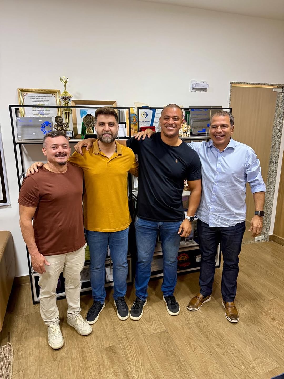 Kassiano retira pré-candidatura e vai apoiar Thiago Virgílio para estadual