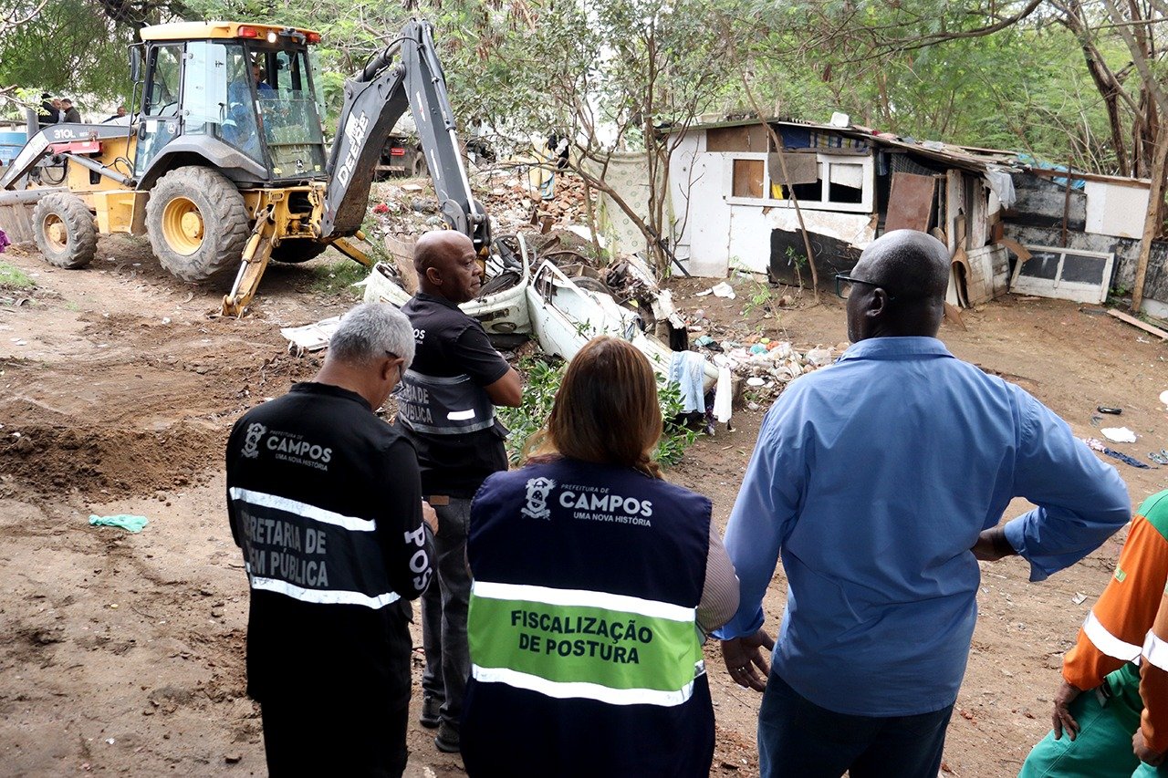 Força-tarefa revitaliza área de proteção permanente à margem do Rio Paraíba