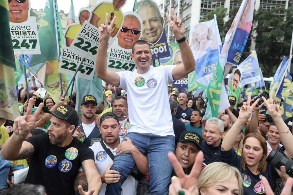 Douglas Ruas é eleito governador do RJ no 1º turno, define TSE